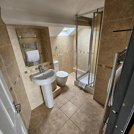 Han/Misafirhane The Sun