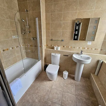 Han/Misafirhane The Sun