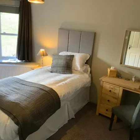 The Sun Han/Misafirhane *